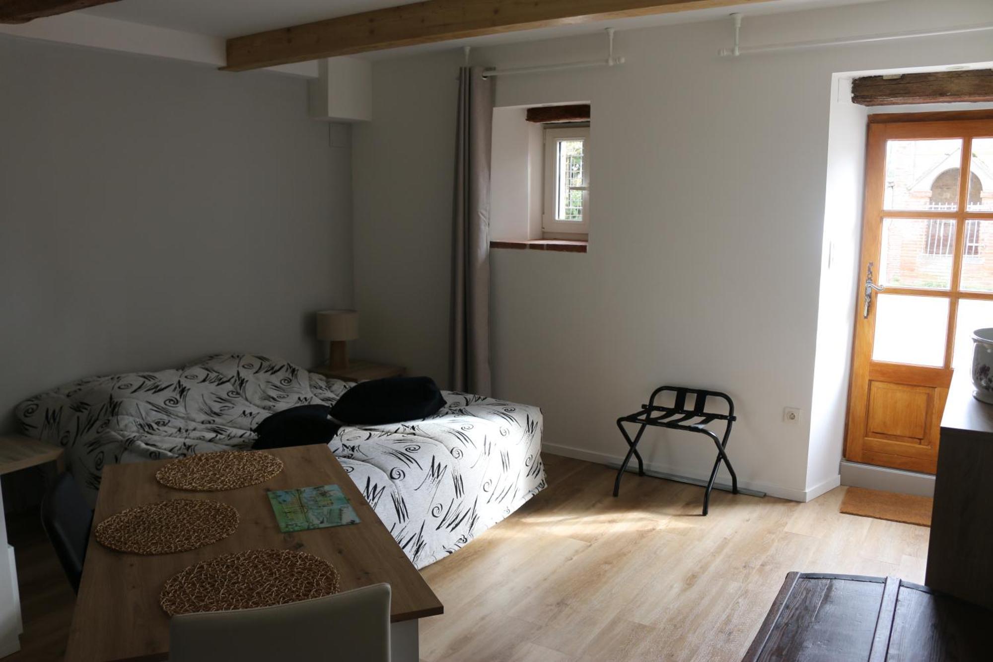 L'Autan Sage Bed & Breakfast Montgeard Bagian luar foto